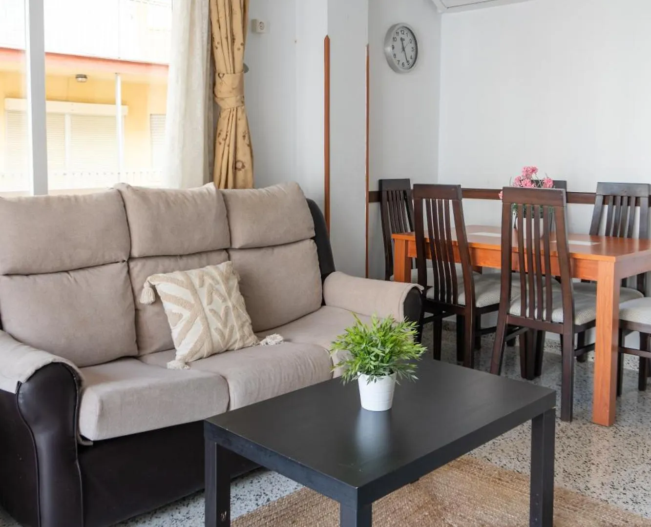 Апартаменты Las Arenas Playa - Home Rent Malaga Торре-дель-Мар Испания